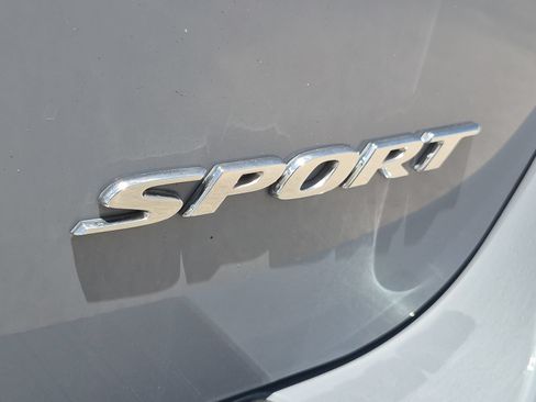 Certified 2024 Honda Odyssey Sport image 30