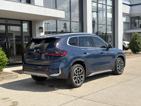 Used 2026 BMW X1 xDrive28i w/ Technology Package AWD/4WD image 4