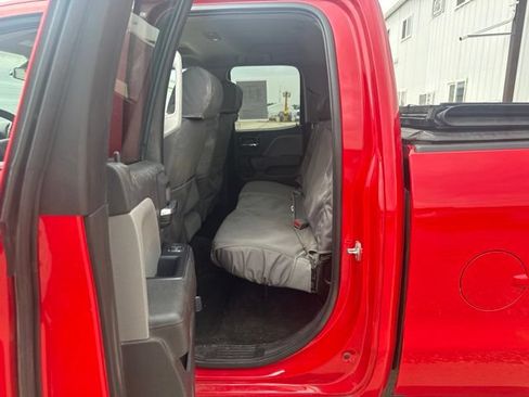 Used 2016 Chevrolet Silverado 1500 Custom w/ Custom Convenience Package AWD/4WD image 4