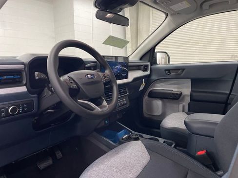 New 2025 Ford Maverick XLT image 6