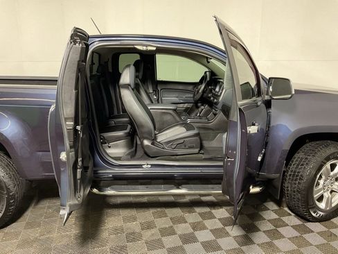 Used 2018 Chevrolet Colorado Z71 w/ Centennial Edition image 31