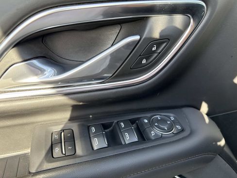 Used 2024 Chevrolet Suburban High Country w/ Max Trailering Package image 19