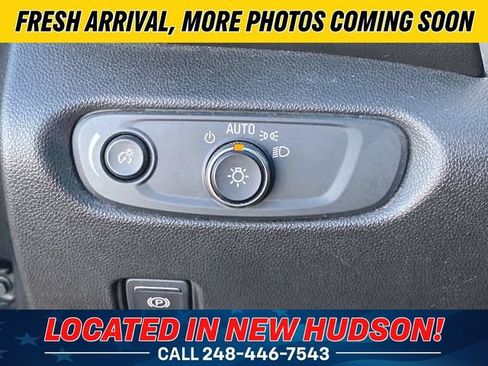 Used 2020 Chevrolet Blazer LT FWD image 17