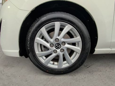 Used 2013 MAZDA MAZDA5 Sport FWD image 14