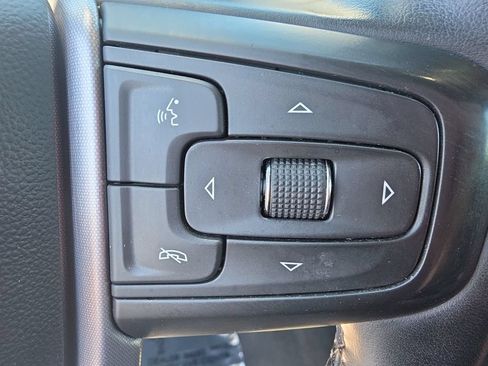 Used 2024 GMC Sierra 1500 SLT AWD/4WD image 22