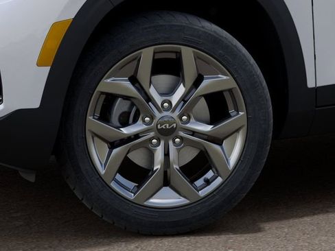 New 2026 Kia Seltos LX image 9