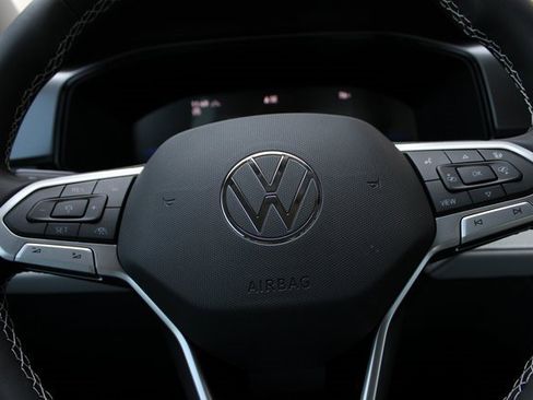 New 2025 Volkswagen Taos S image 15