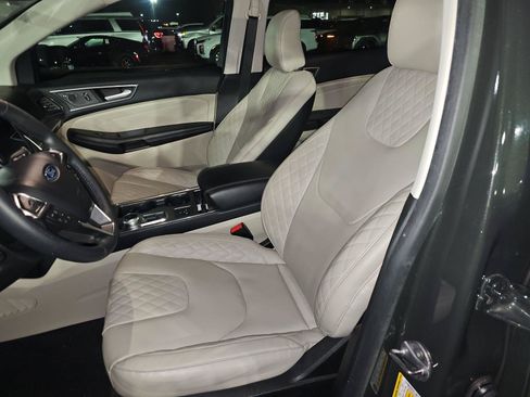 Used 2024 Ford Edge Titanium w/ Titanium Elite Package AWD/4WD image 4