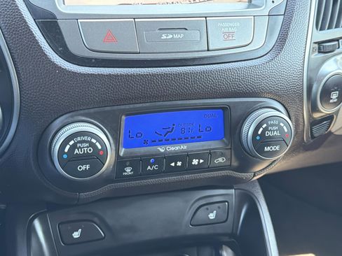 Used 2014 Hyundai Tucson Limited w/ Technology Package 02 image 9