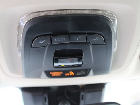 Used 2023 Toyota Corolla LE FWD image 17