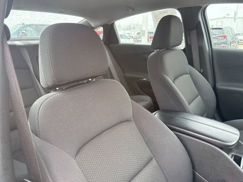 Used 2024 Chevrolet Malibu LT image 46