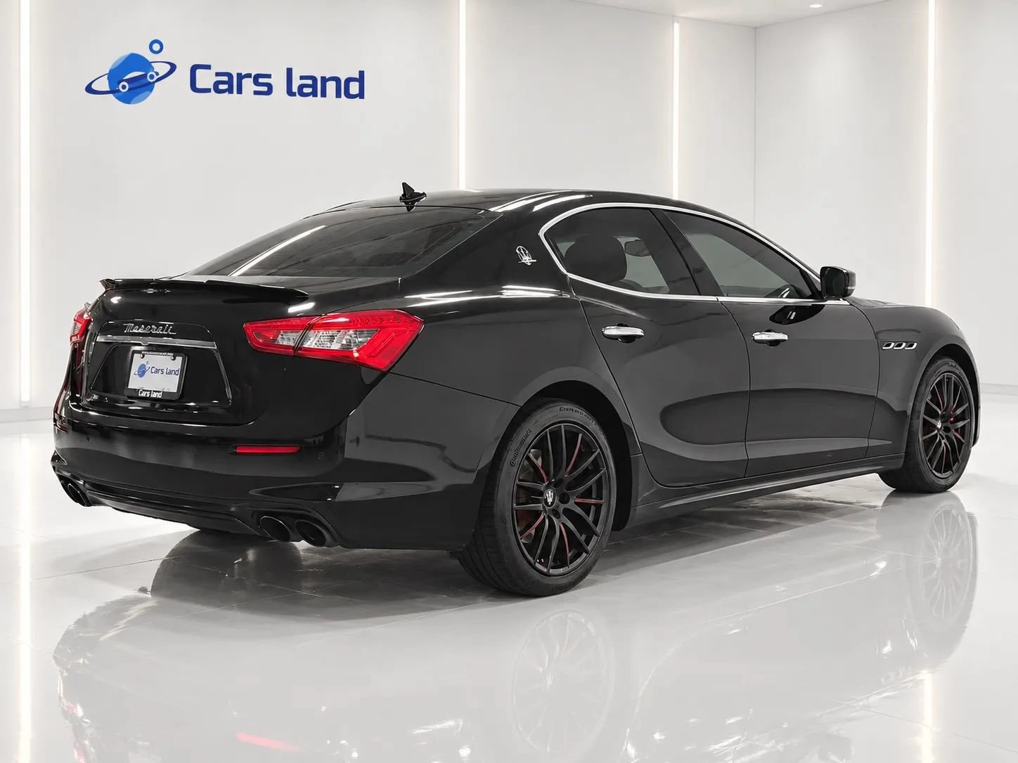 Used 2018 Maserati Ghibli RWD image 3