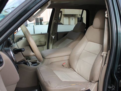 Used 2003 Ford Expedition Eddie Bauer image 21