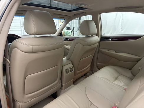 Used 2004 Lexus ES 330 image 18