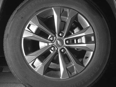 Used 2025 Chevrolet Equinox LT image 12