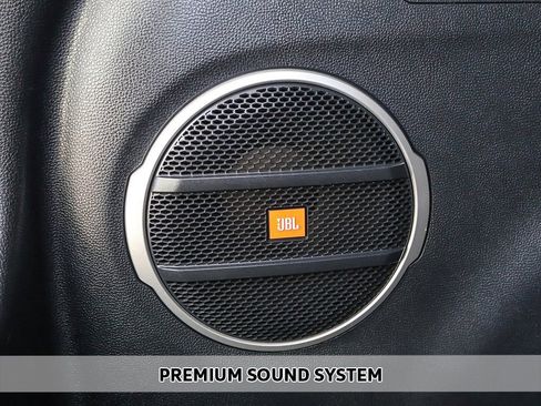 Used 2023 Toyota Corolla Cross XLE w/ Convenience Package image 4