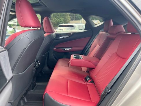 Used 2025 Lexus NX 250 FWD w/ Premium Package image 18