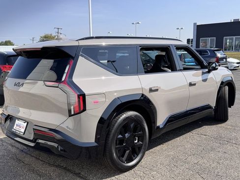 New 2026 Kia EV9 Land w/ Nightfall Edition Package image 29