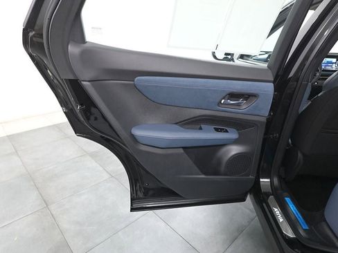 Used 2024 Nissan Ariya AWD image 24