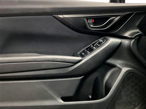 Used 2018 Subaru Impreza 2.0i Premium image 23