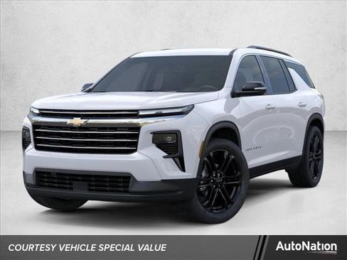 New 2026 Chevrolet Traverse LT FWD image 1