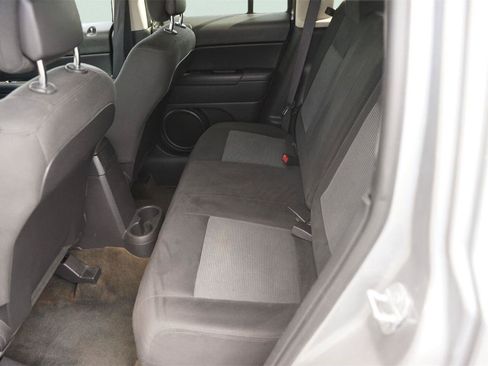 Used 2016 Jeep Patriot Sport w/ Power Value Group FWD image 12