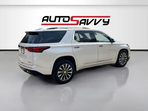 Used 2023 Chevrolet Traverse Premier w/ LPO, Floor Liner Package AWD/4WD image 7