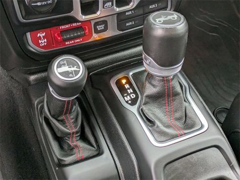 Certified 2020 Jeep Wrangler Unlimited Rubicon image 20