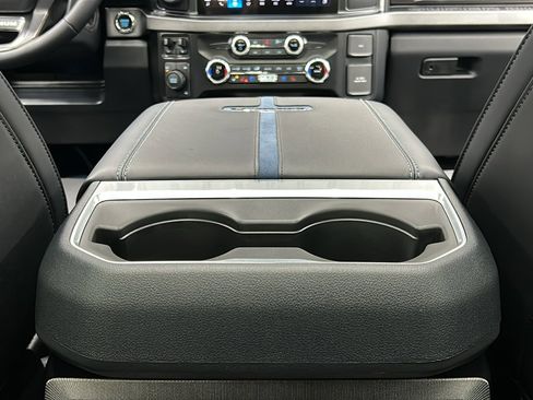 Used 2026 Ford F450 Platinum image 39