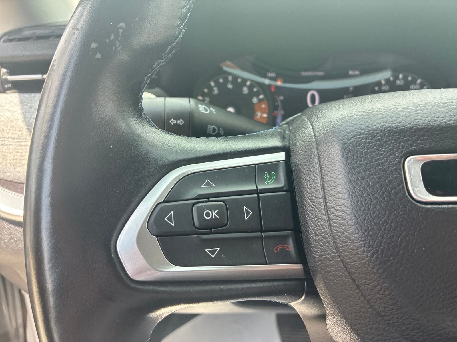 Used 2022 Jeep Compass Latitude w/ Convenience Group FWD image 19