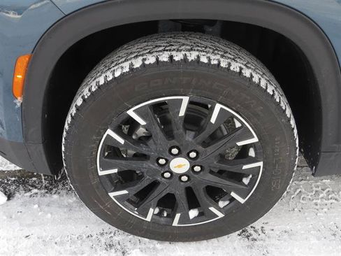New 2026 Chevrolet Traverse LT w/ Sun and Wheel Package image 12
