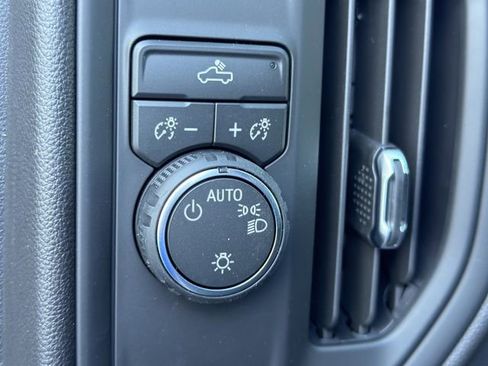 New 2026 Chevrolet Silverado 1500 Custom w/ Rally Edition image 19