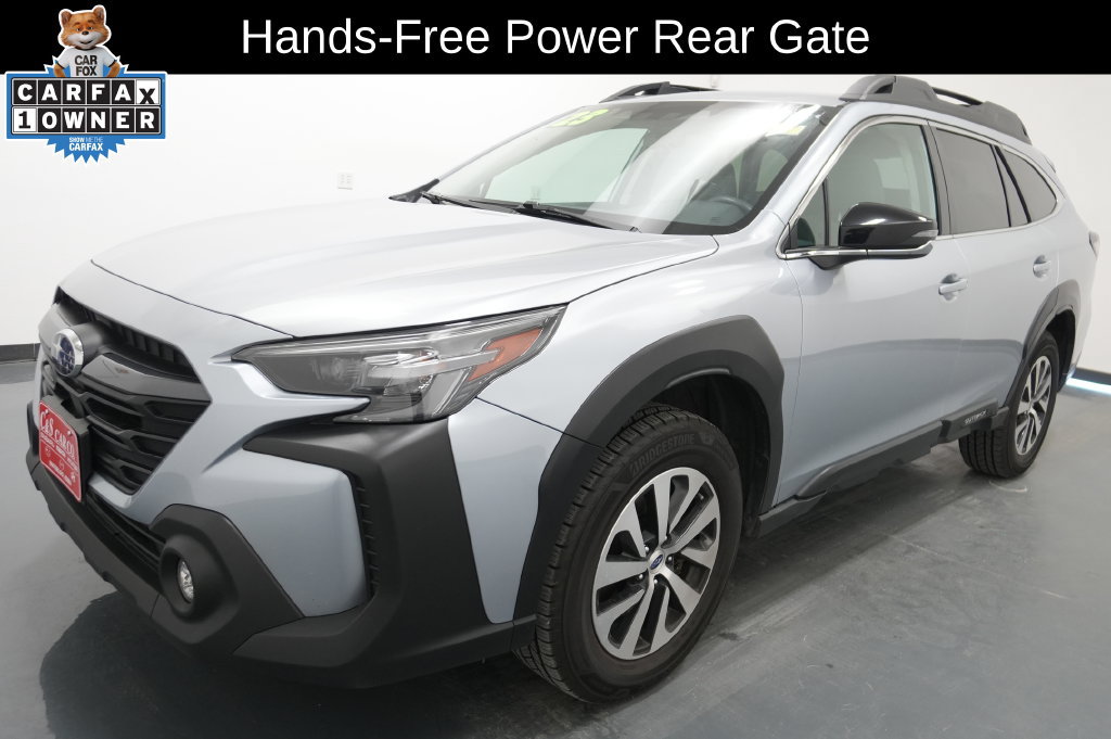 Used 2023 Subaru Outback Premium AWD/4WD image 3