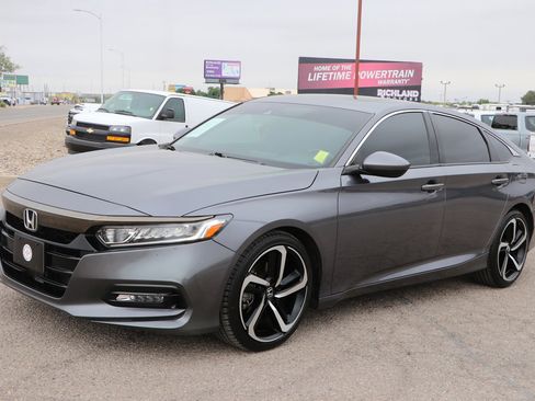 Used 2020 Honda Accord Sport image 3