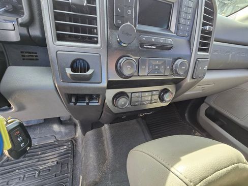 Used 2021 Ford F350 XL w/ Power Equipment Group image 17