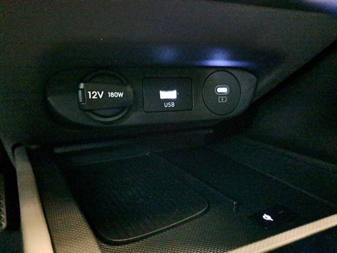 New 2025 Hyundai Elantra Sport image 24