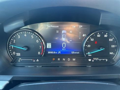 Used 2020 Ford Explorer XLT w/ Equipment Group 202A image 26