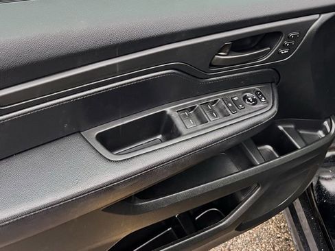 Certified 2023 Honda Odyssey EX-L image 26