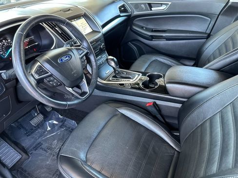 Certified 2018 Ford Edge SEL w/ Equipment Group 201A AWD/4WD image 9