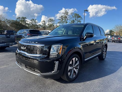 Used 2022 Kia Telluride S image 4