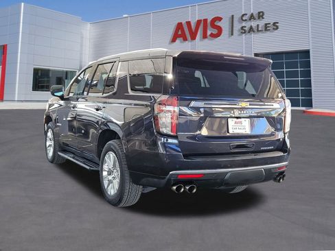 Used 2024 Chevrolet Tahoe Premier image 3