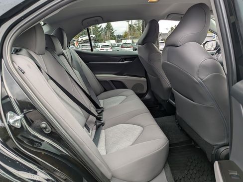 Used 2023 Toyota Camry LE image 27