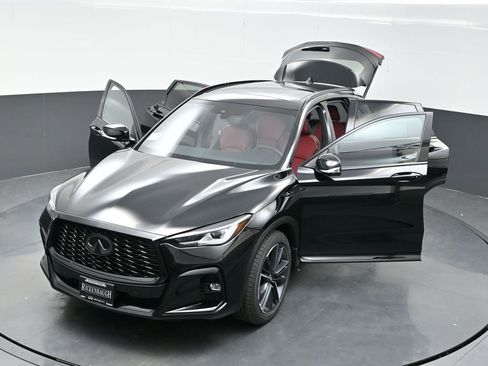 New 2025 INFINITI QX50 Sport image 43