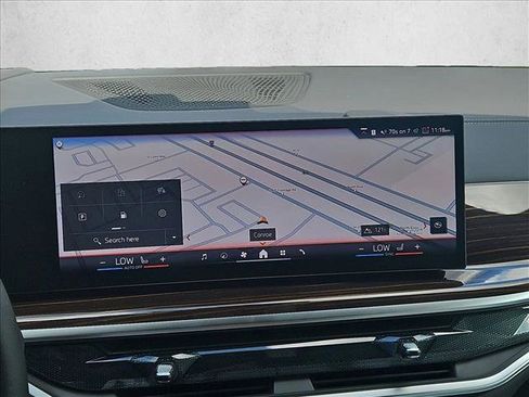 Used 2026 BMW X5 sDrive40i image 13