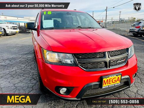 Used 2018 Dodge Journey SXT w/ Blacktop Package image 5