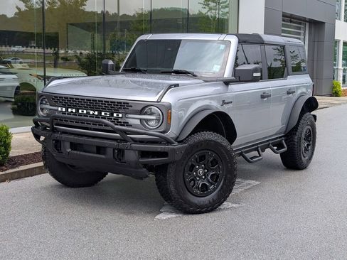 Used 2023 Ford Bronco Badlands AWD/4WD image 1