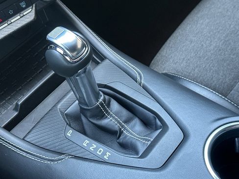 Used 2024 Ford Mustang GT Premium RWD image 21