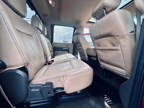 Used 2013 Ford F250 Lariat w/ Lariat Ultimate Pkg image 23