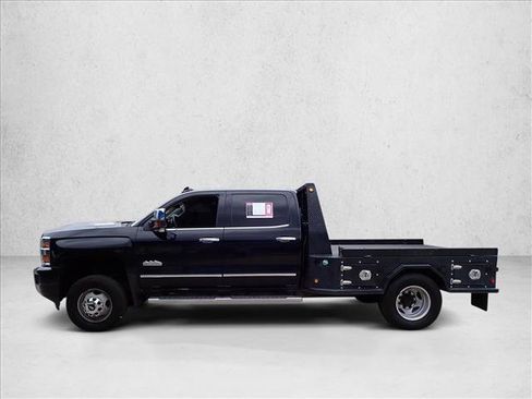 Used 2017 Chevrolet Silverado 3500 High Country w/ Duramax Plus Package AWD/4WD image 2