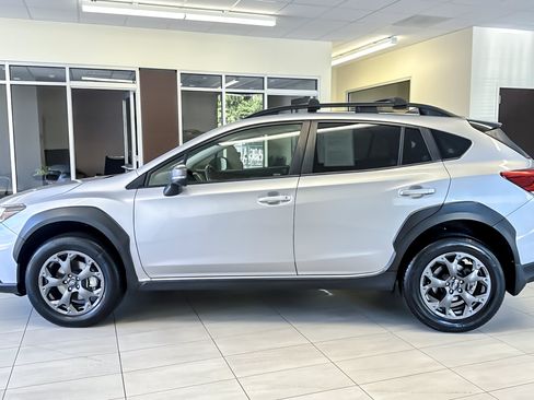 Used 2021 Subaru Crosstrek 2.5i Sport w/ Moonroof Package AWD/4WD image 7
